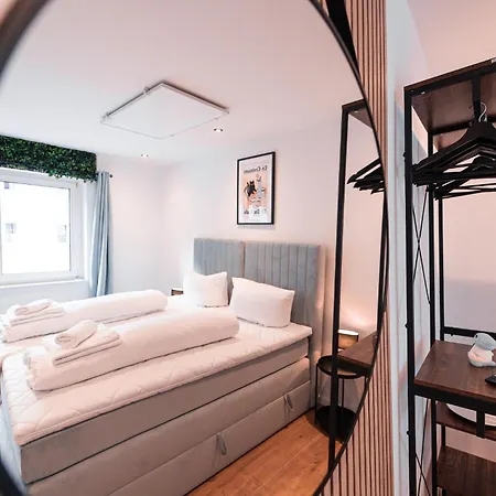 Apartamento Unique Gneisenau Wohlfuehloase Ulm Exterior foto